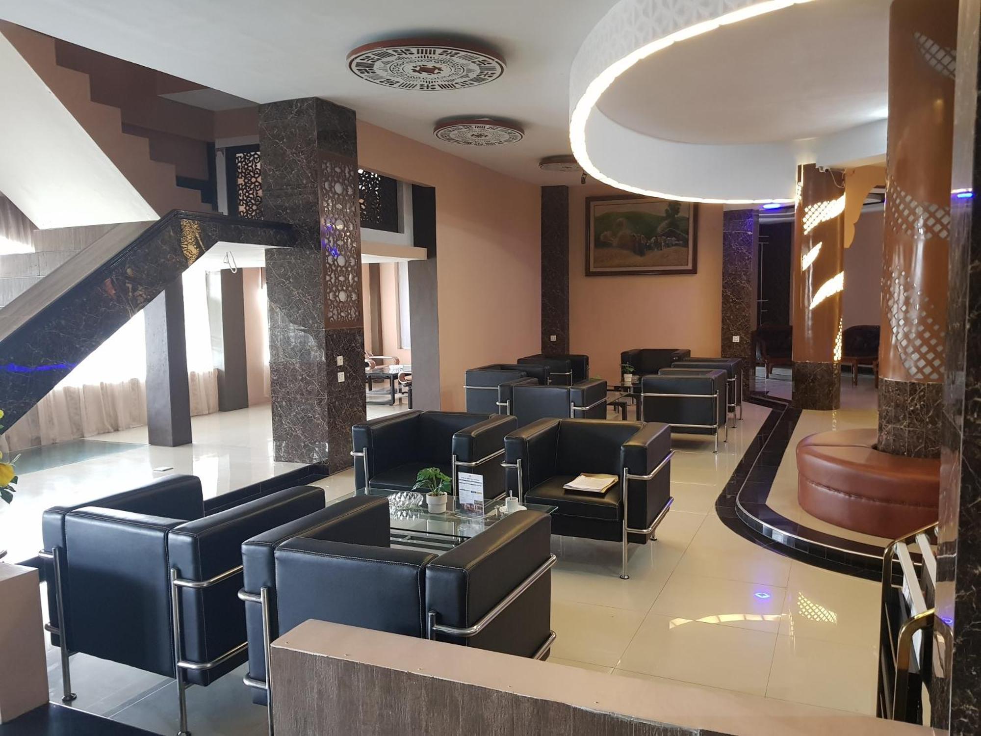 Capital O 93263 Linge Land Hotel Takengon Екстериор снимка